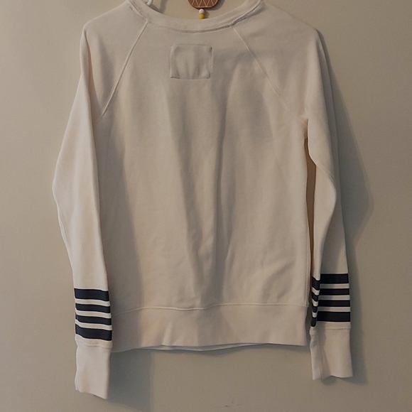 SOLD!!!Abercombrie and Fitch shirt - Picture 5 of 5